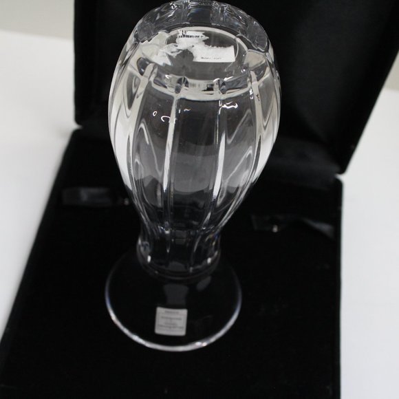 Miller Rogaska Crystal by Reed & Barton Bud Vase - Picture 3 of 15
